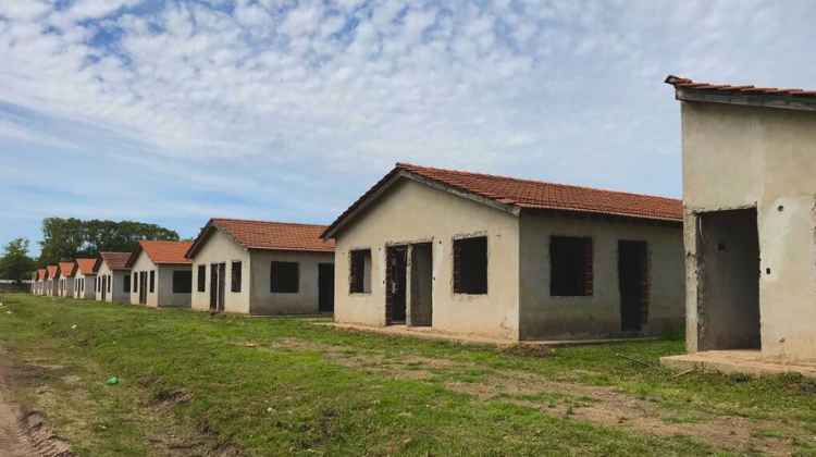 Vivienda unifamiliar moderna - Casa de diseño contemporáneo con construcción de calidad